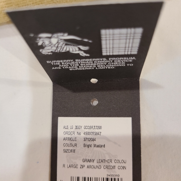 Burberry Wallet - Picture 6 of 9